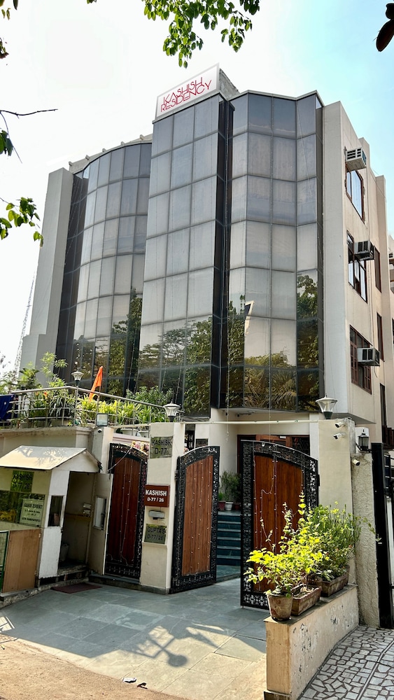 FabHotel Kashish Residency Sector 26