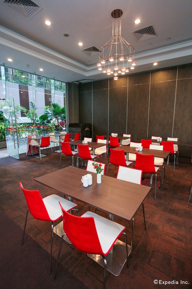 Hotel Chancellor@Orchard