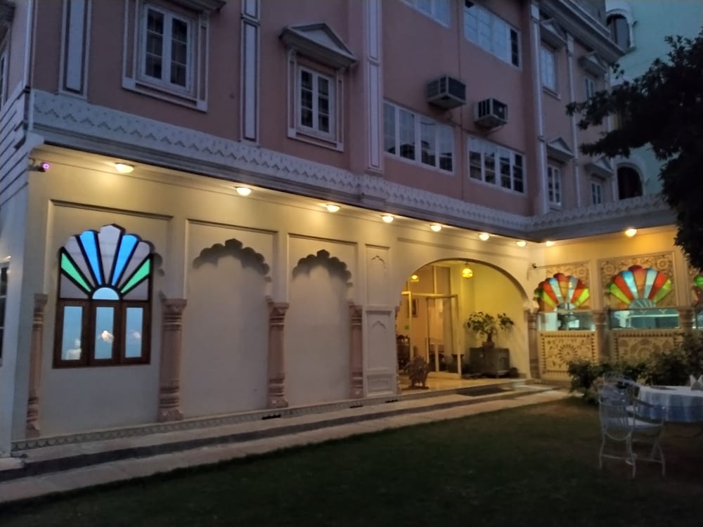 Anuraag Villa Boutique Hotel
