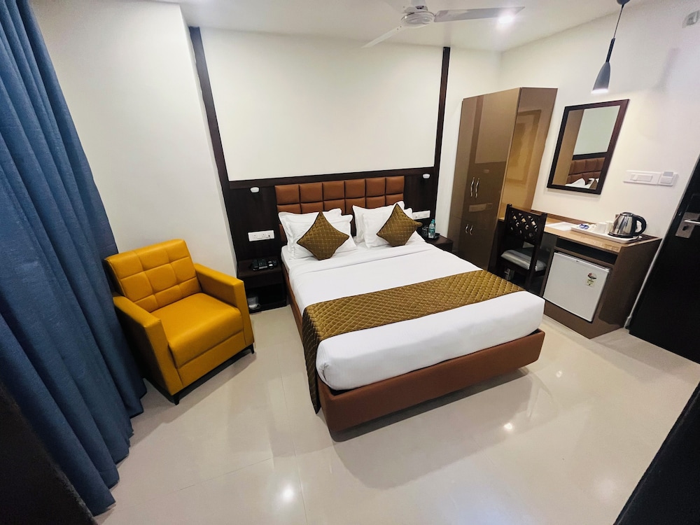 Hotel Landridge - HITECH City Hyderabad
