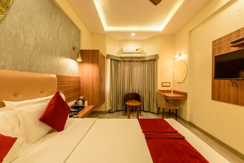  Bangalore Gate Hotel & Conferences