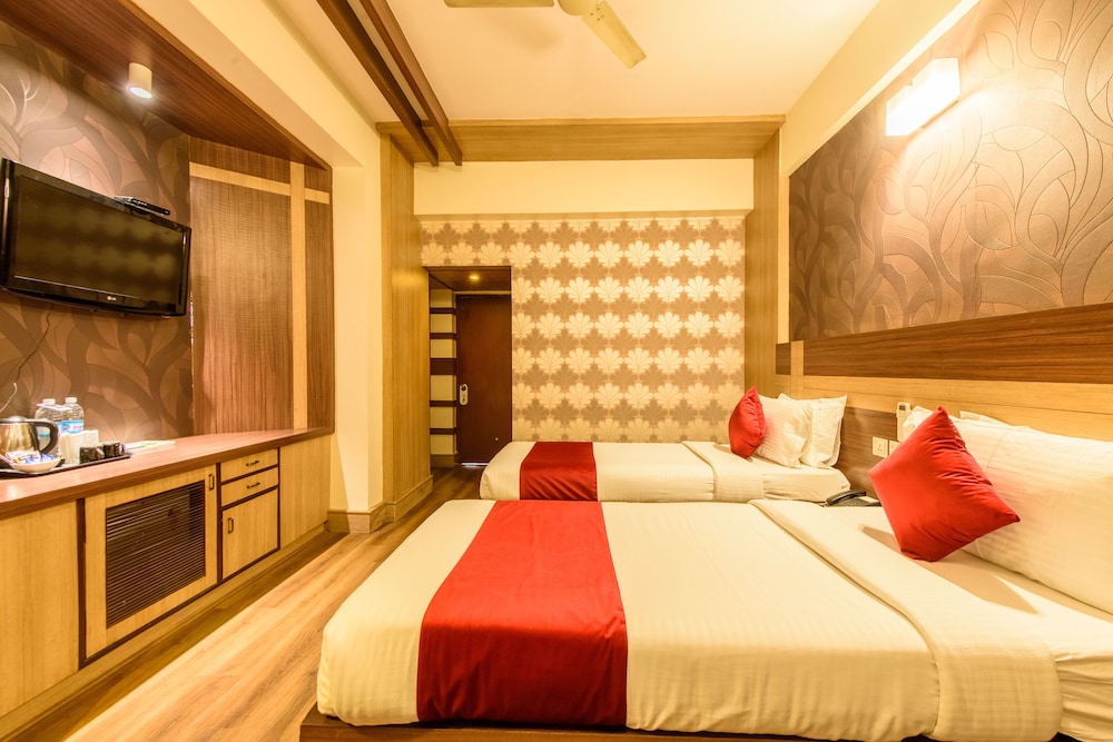  Bangalore Gate Hotel & Conferences