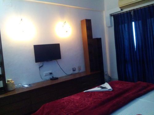 Hotel Navaratna Palace