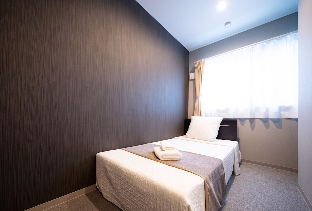 EZ HOTEL KIX Seaside