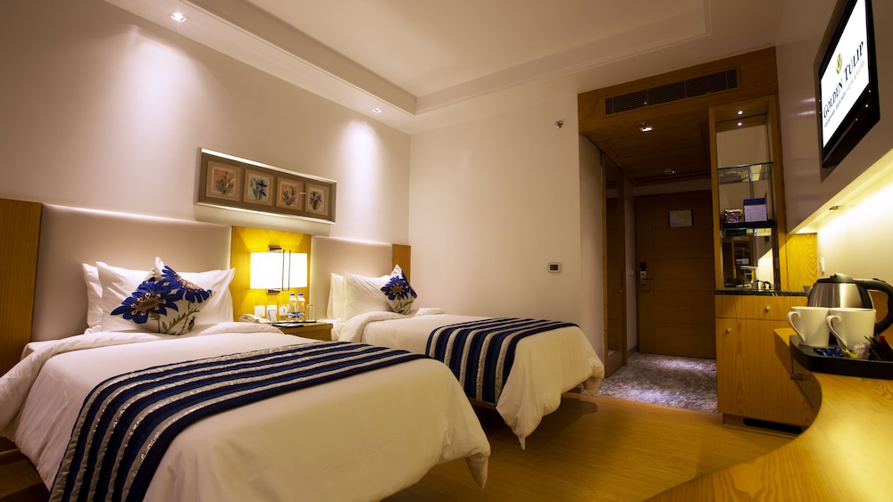 Ramada By Wyndham Ghaziabad Vasundhara