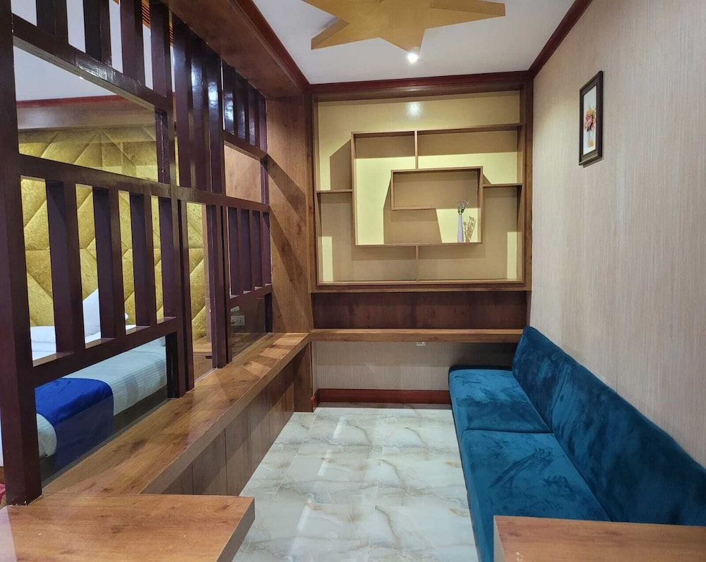 Camphor Hotel - Ras Al Khaimah