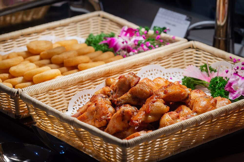 Holiday Inn Express Taizhou CMC