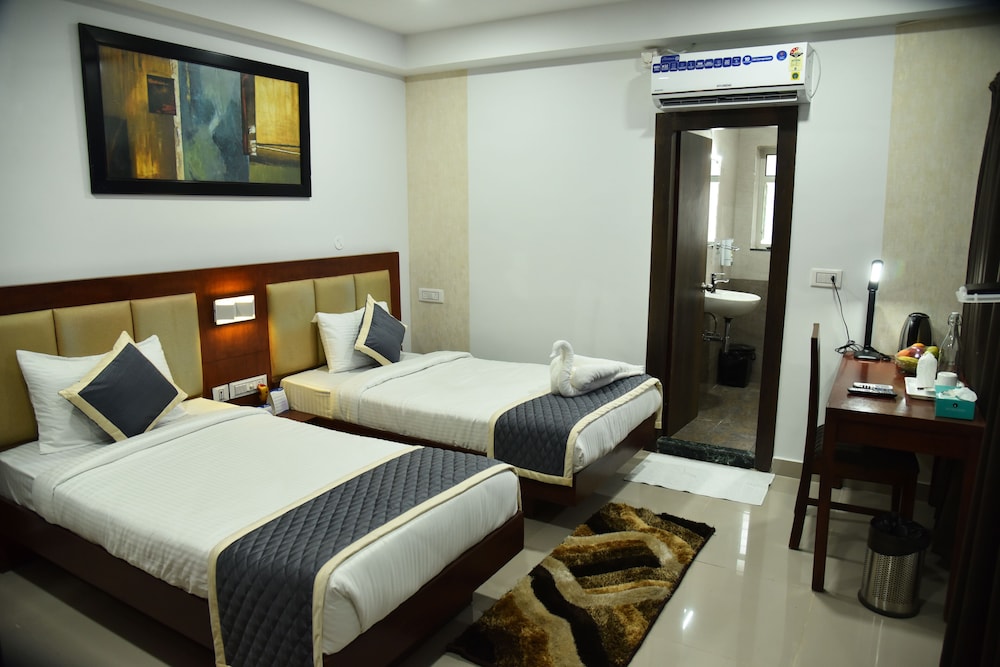 The Altruist Business Stays - New Town, Kolkata