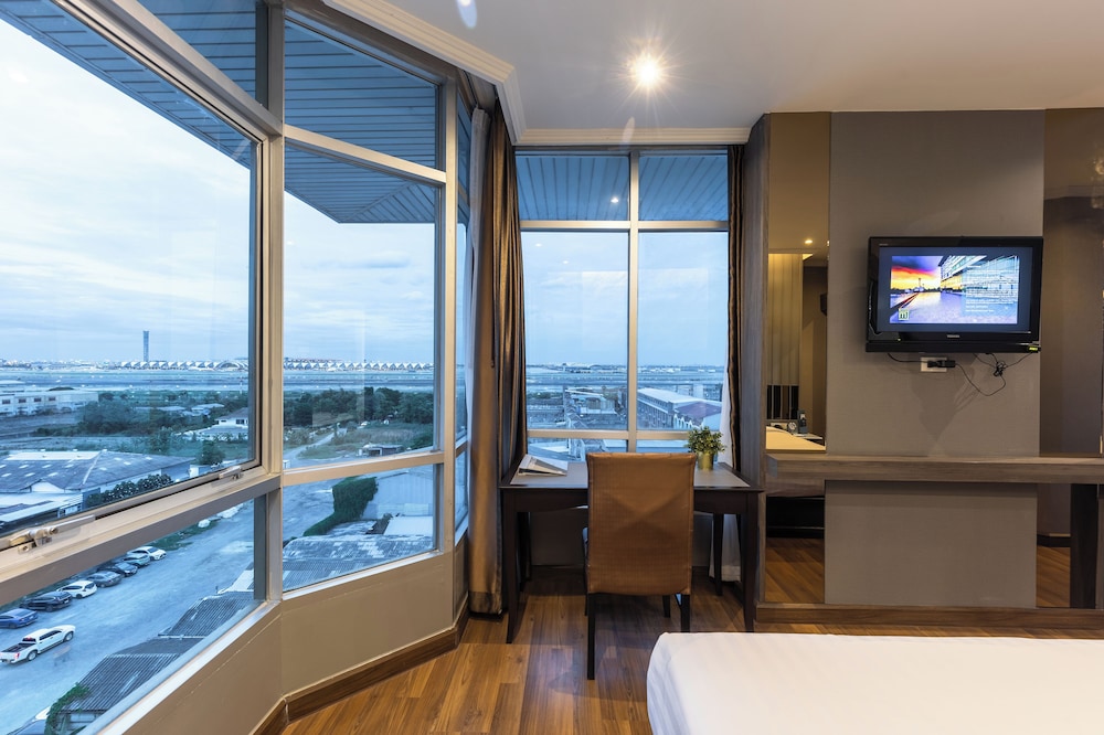 Siam Mandarina Bangkok Suvarnabhumi Airport Hotel (Free Shuttle)