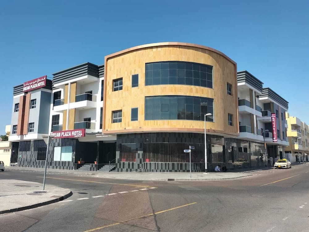 New Dream Plaza Hotel Apartment LLC