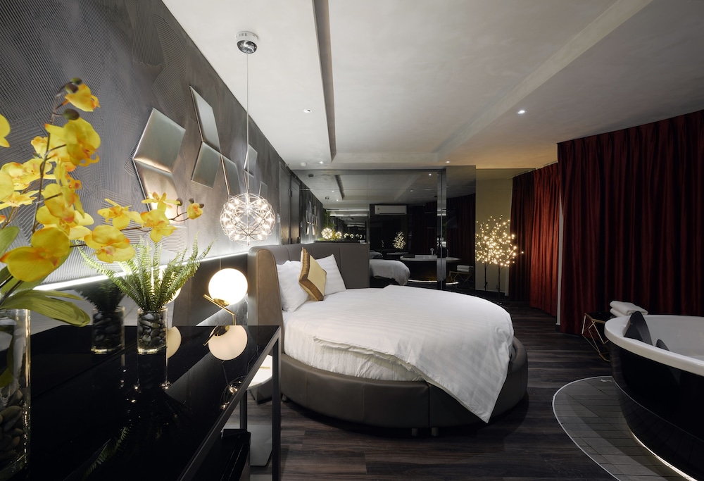 Bonita Signature Hotel