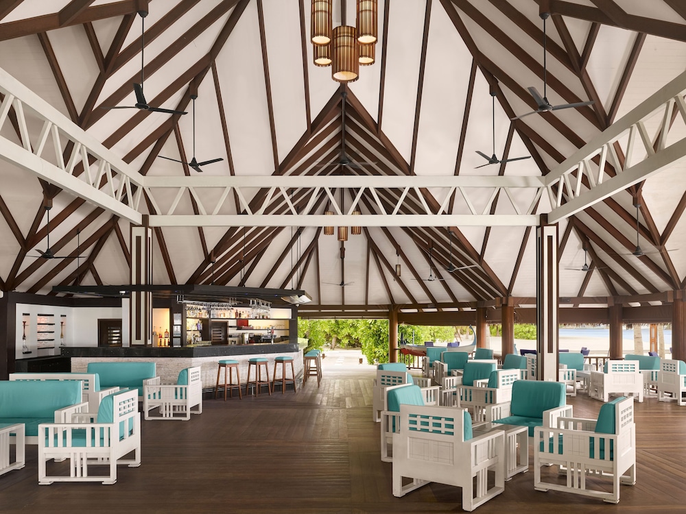 Villa Nautica Paradise Island Resort