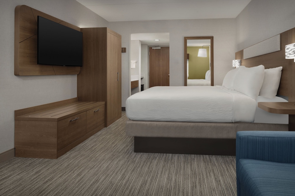 Holiday Inn Express Boston - Saugus by IHG