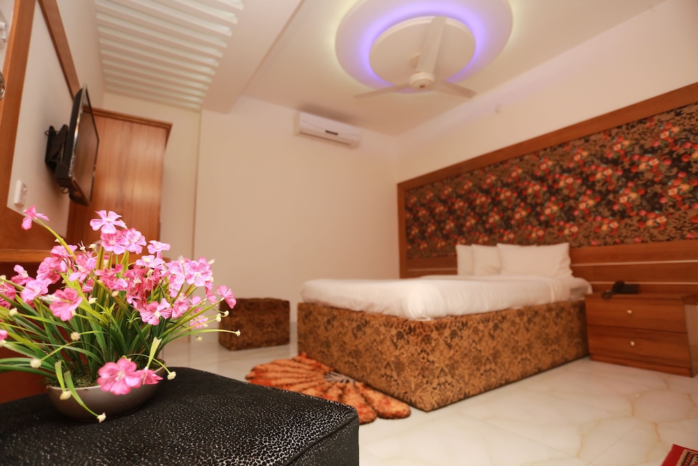 Nagar Valley Hotel Ltd.