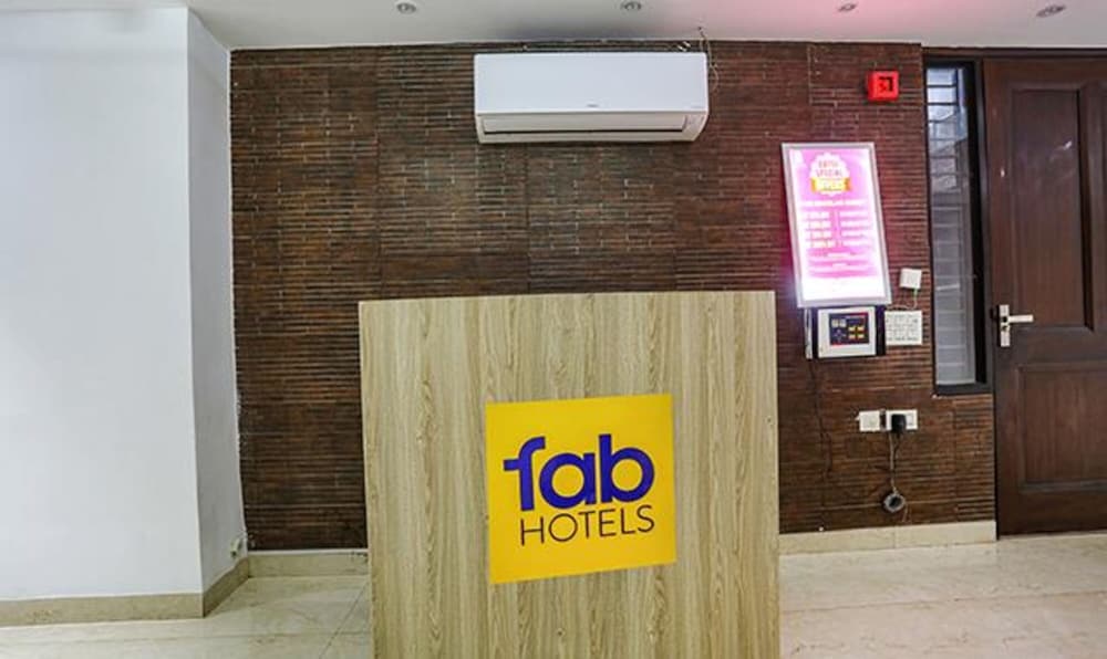  FabHotel RG Stay