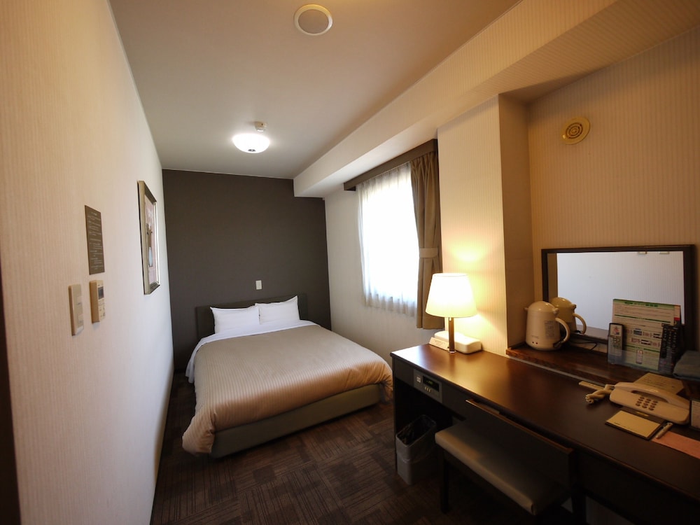 Hotel Route-Inn Court Uenohara