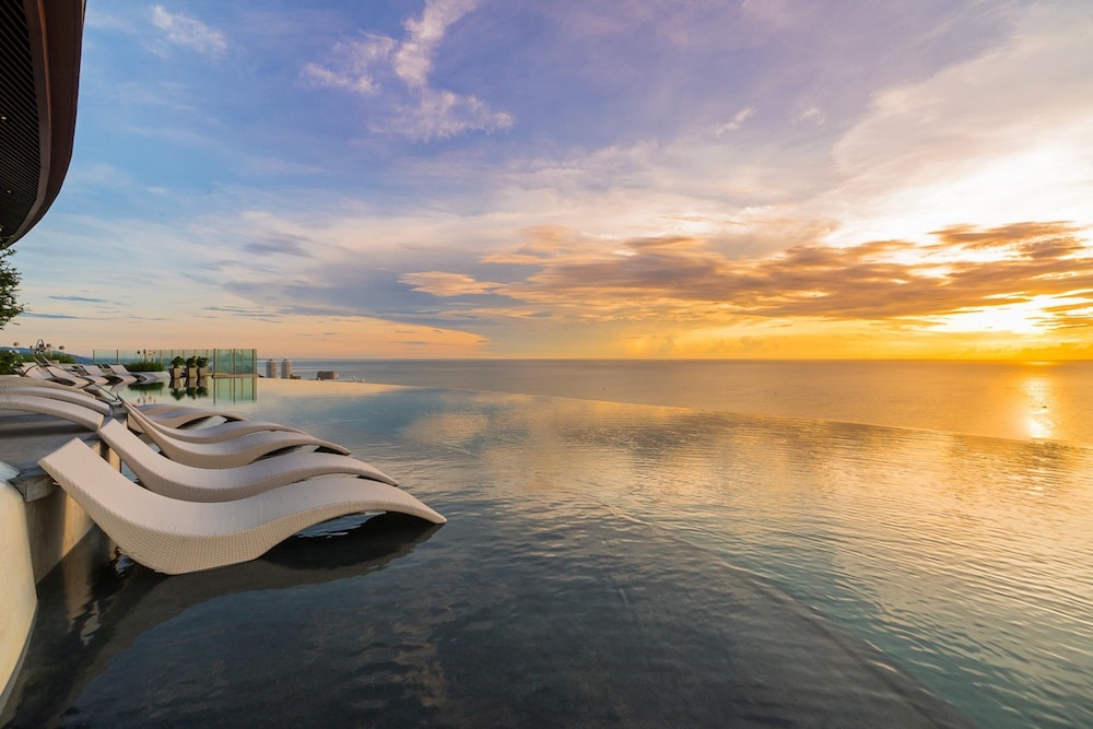 Holiday Inn Resort Vana Nava Hua Hin by IHG