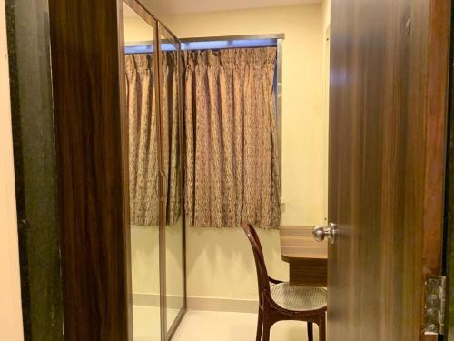 Lucky Service Apartments