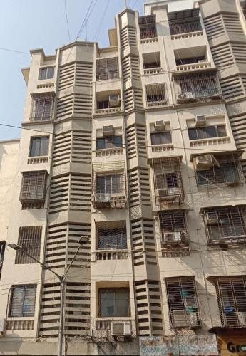 Lucky Service Apartments
