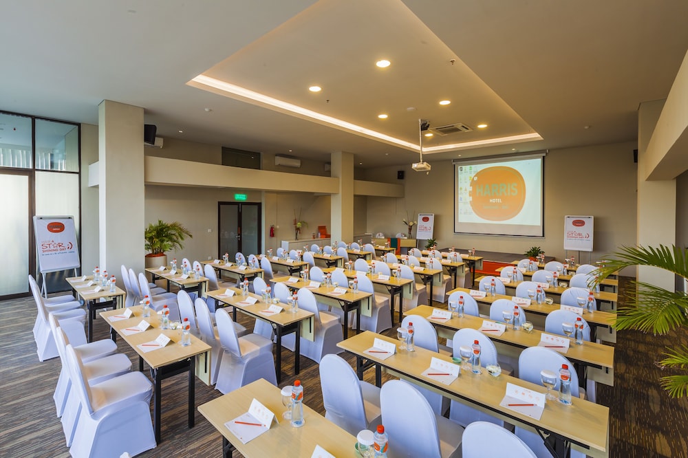 Harris Hotel Seminyak