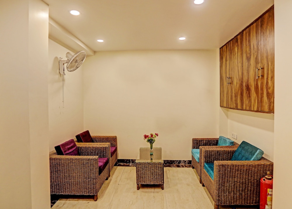 Staybook Atlanta Paharganj
