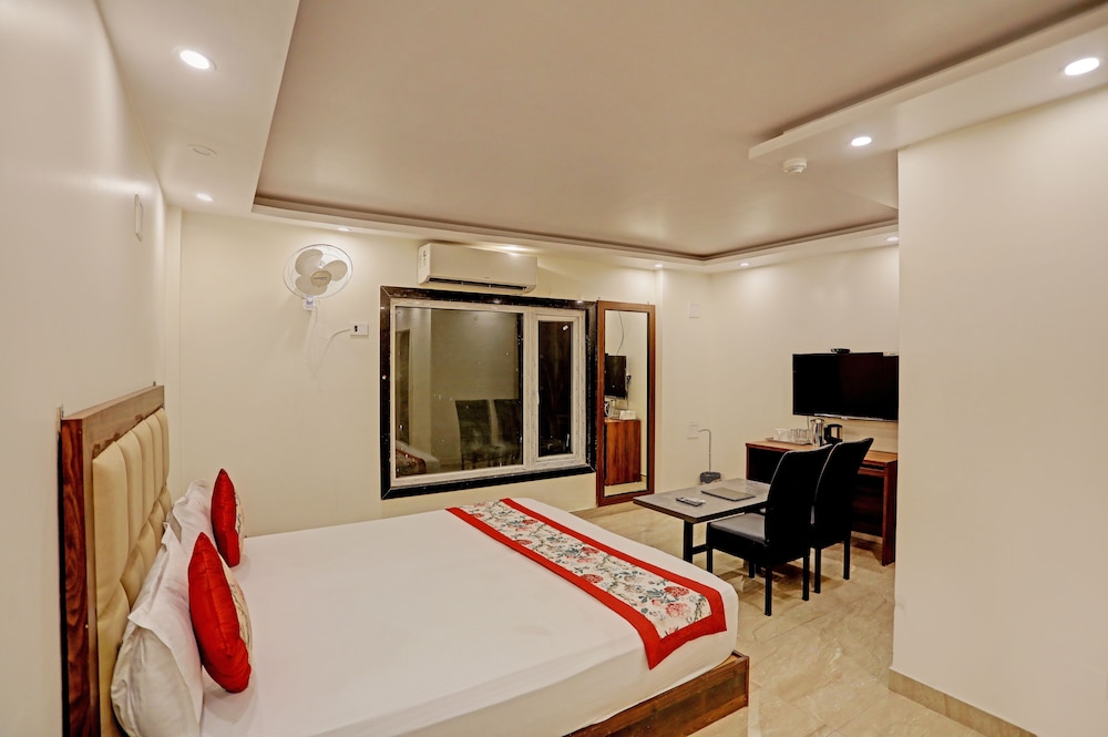 Staybook Atlanta Paharganj