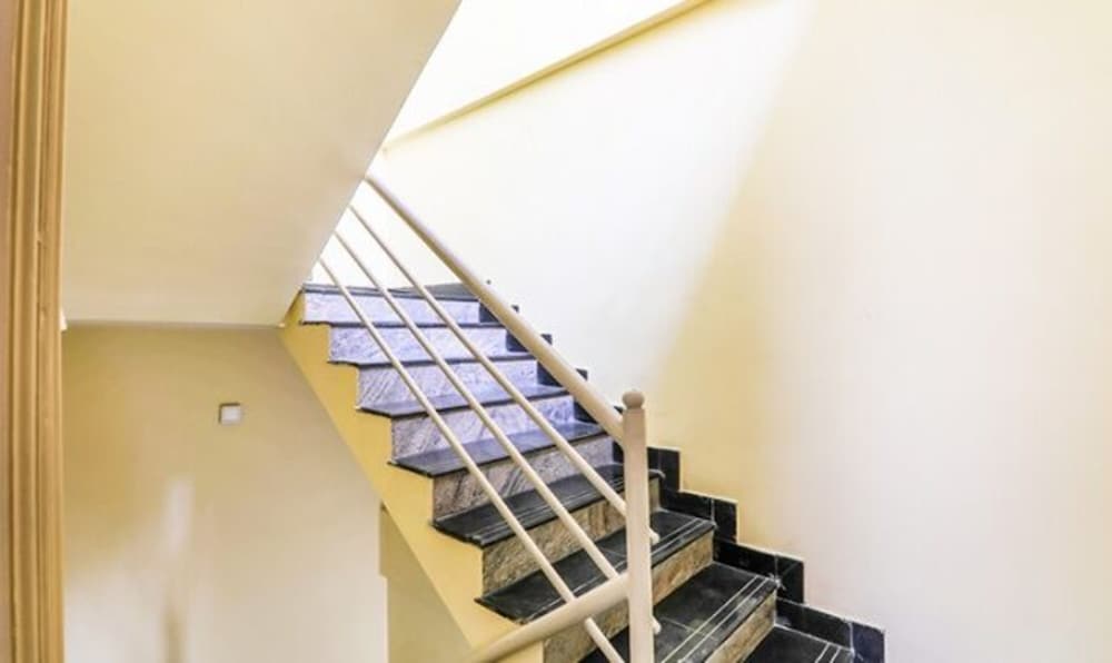 FabHotel VS Suites & Inn