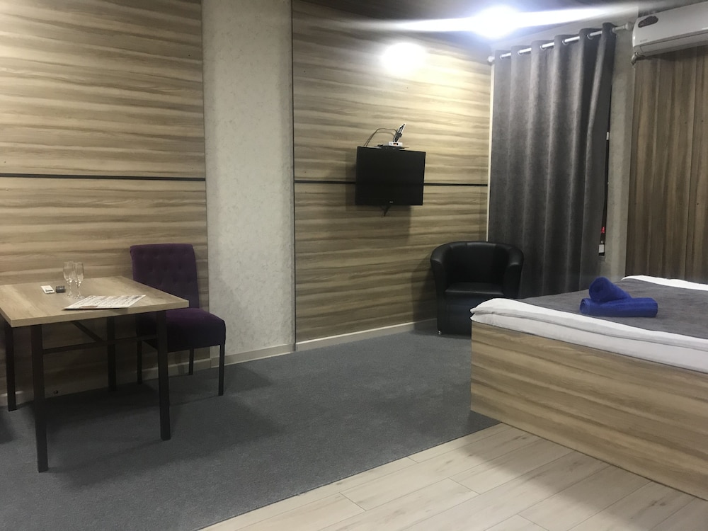 InCity Hotel