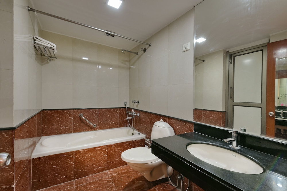  Hotel Admire inn NFC By ASPL