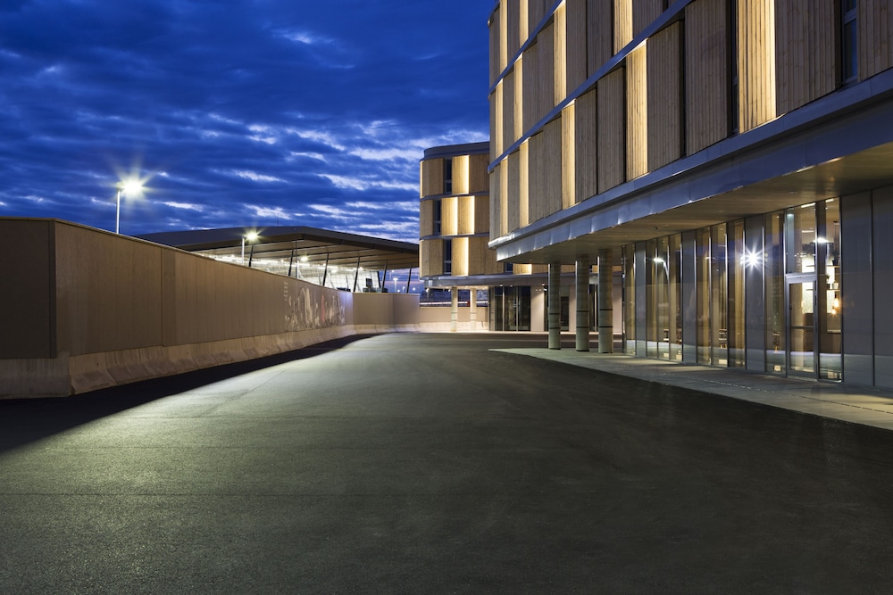 Comfort Hotel Bergen Airport Terminal