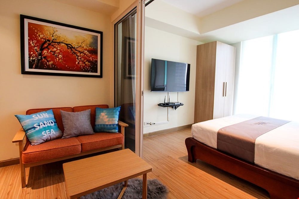 Azure Urban Resort And Residences