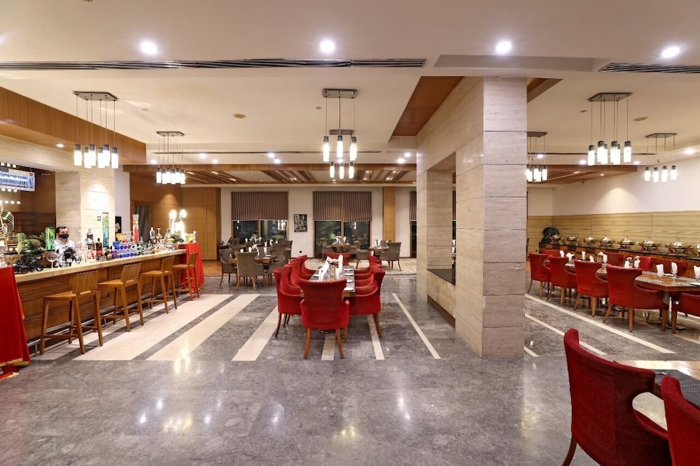 Tivoli Garden Resort
