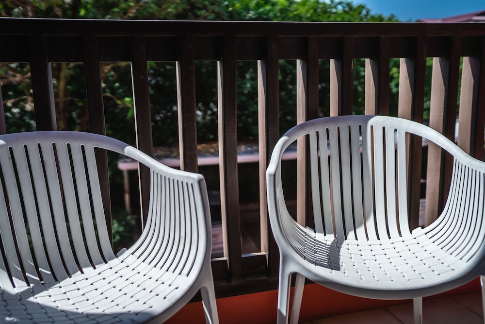 Ratana Apart Hotel at Chalong