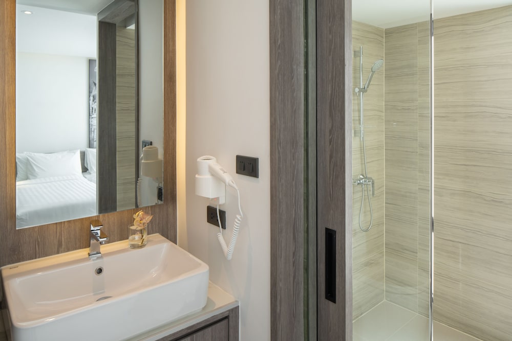 Amarin Hotel Rama 8