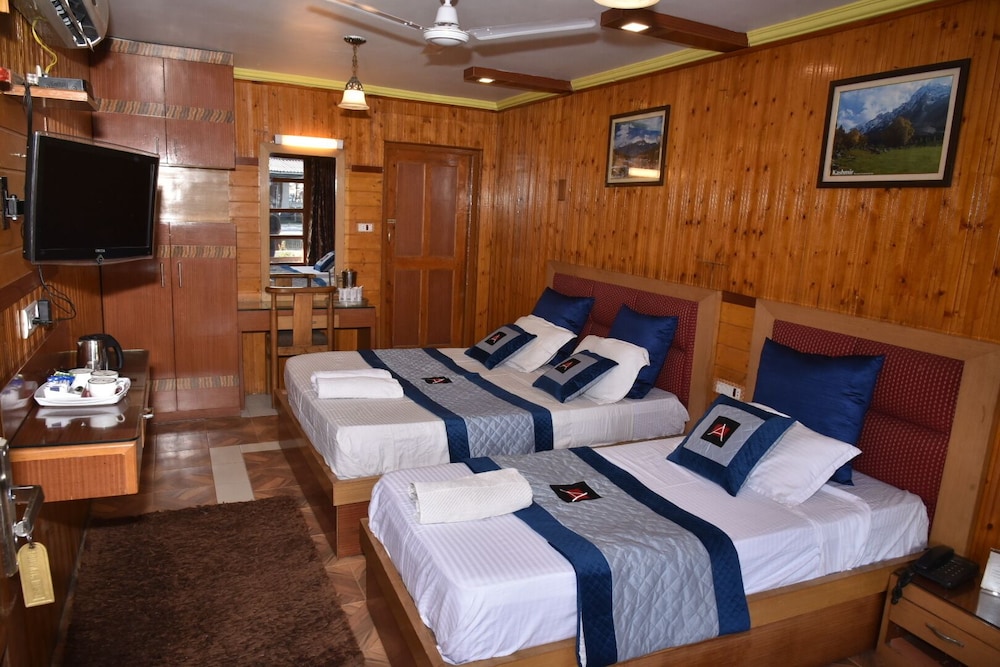 Hotel Akbar 