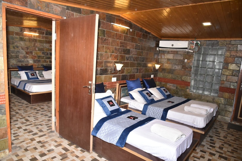 Hotel Akbar 