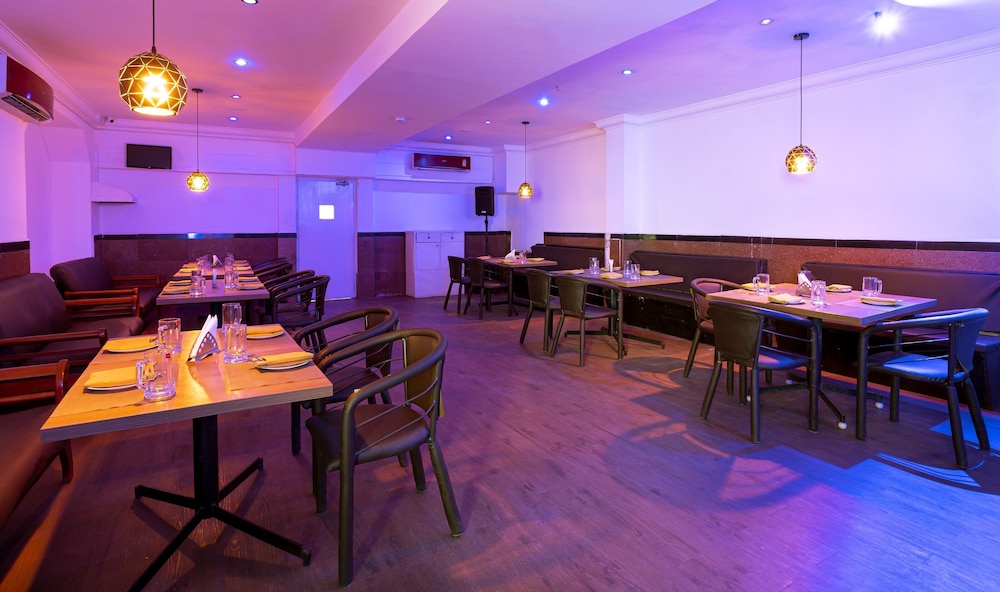 Zip by Spree Hotels Mangala International