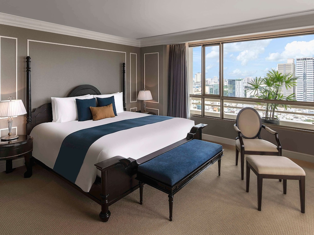 Sofitel Saigon Plaza