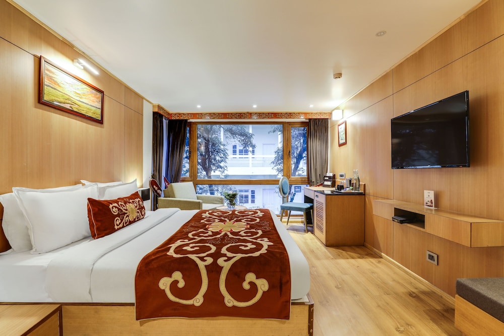 Summit Swiss Heritage Resort & Spa