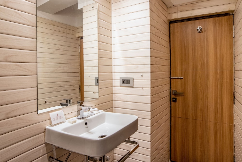 Summit Swiss Heritage Resort & Spa