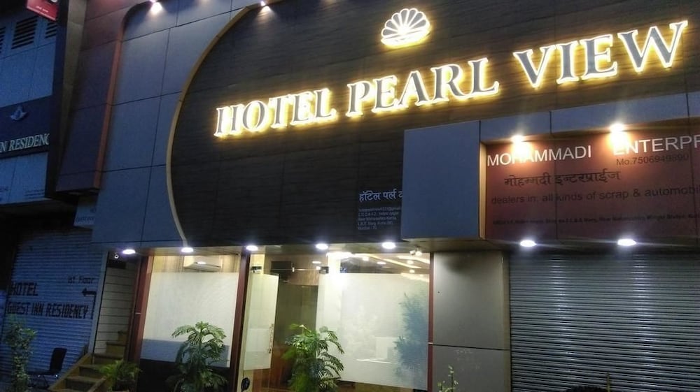 Hotel Pearl View