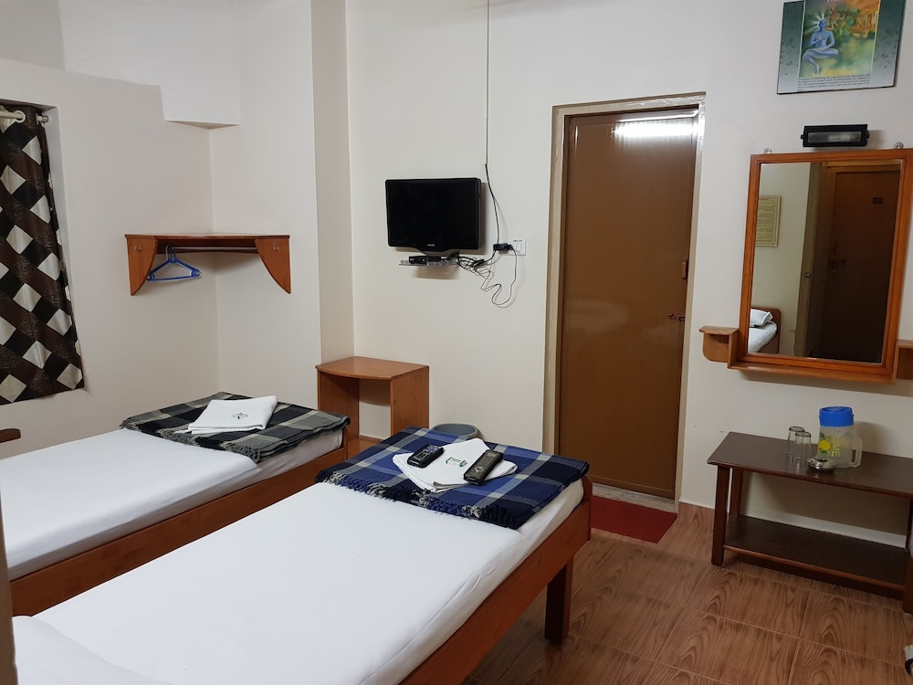 Sri Kumara Lodge