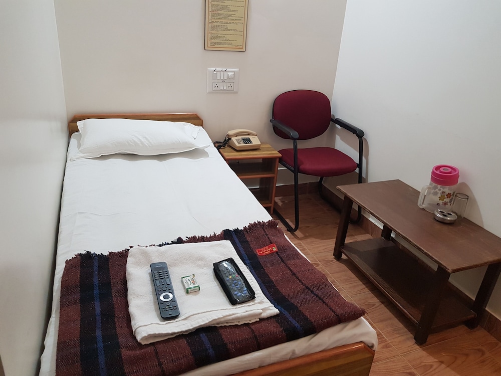 Sri Kumara Lodge