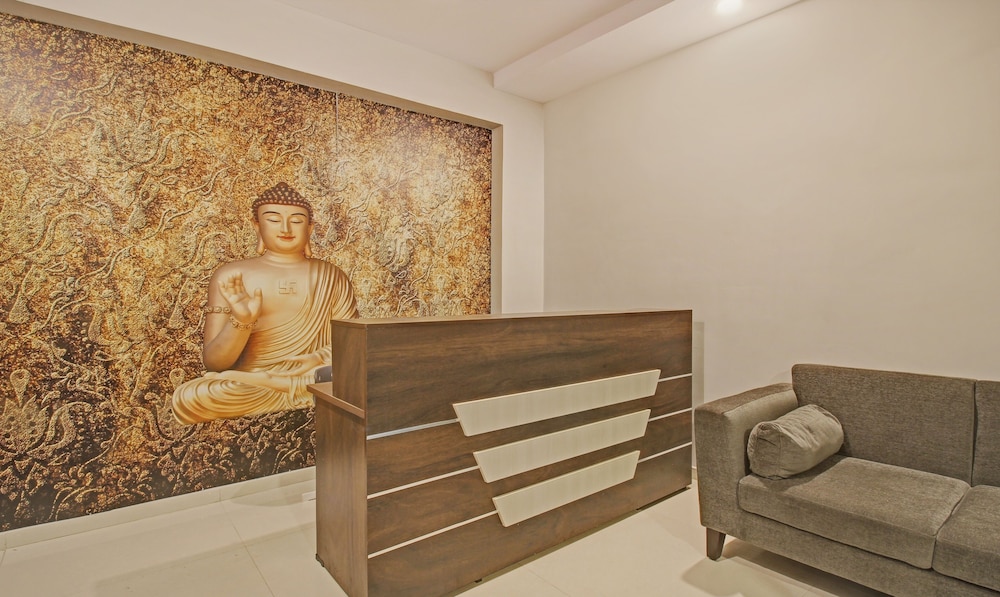Itsy Hotels Sunrise Grand
