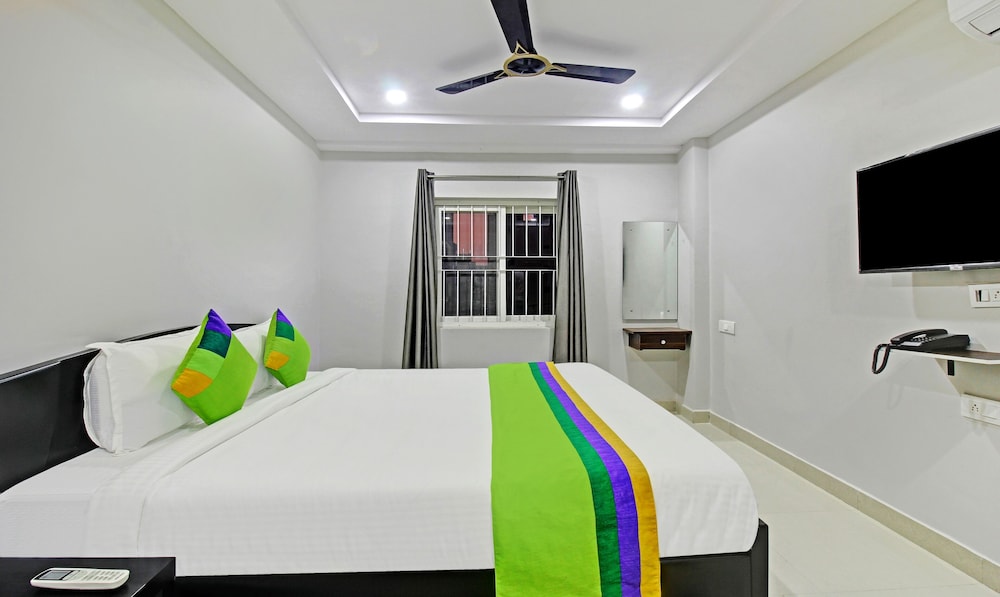 Itsy Hotels Sunrise Grand