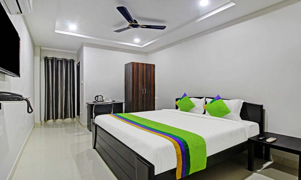 Itsy Hotels Sunrise Grand
