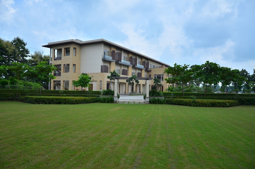 Ritz Resort Lucknow - The Perfect Blend of Business and Leisure.
