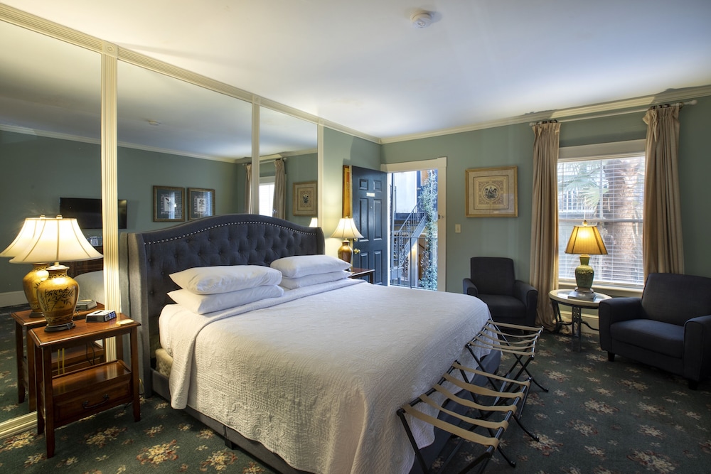 Foley House Inn