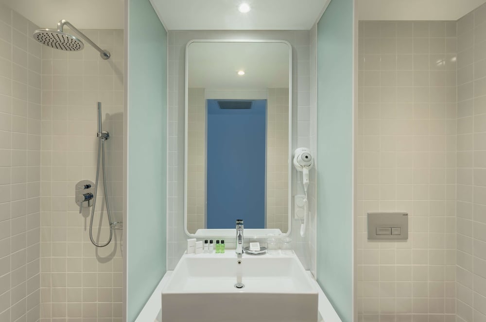 Golden Tulip Design Tbilisi