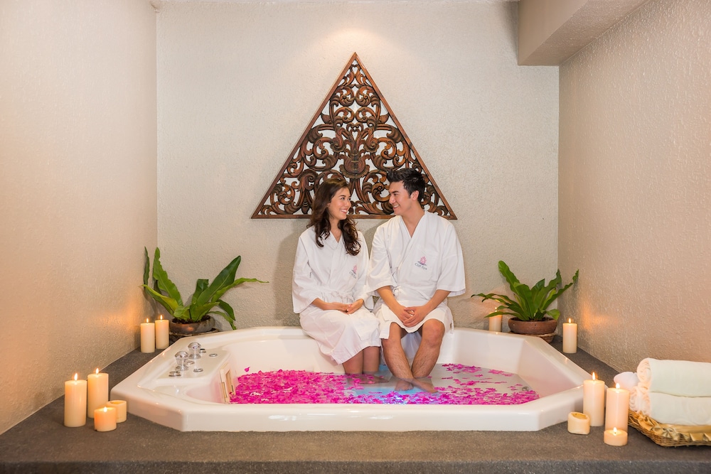 Royal Wing Suites & Spa Pattaya